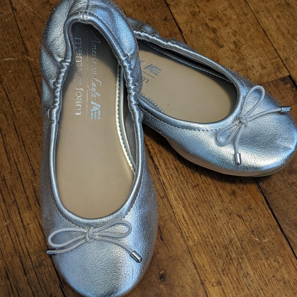 Girls American Eagle Ballerina Flats